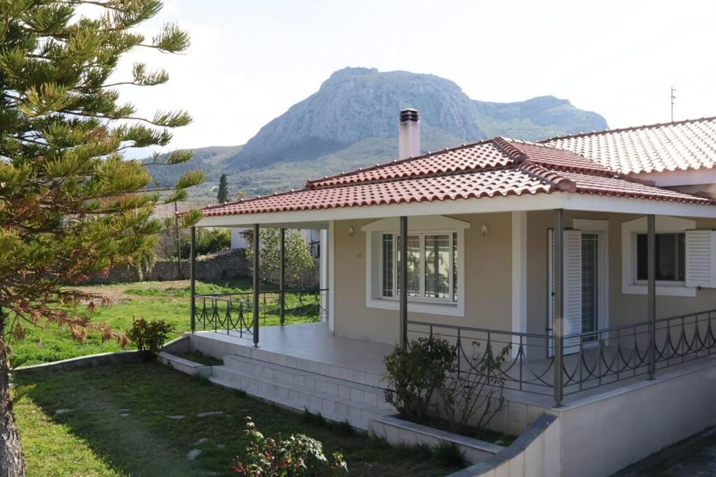 Fina's House Corinth